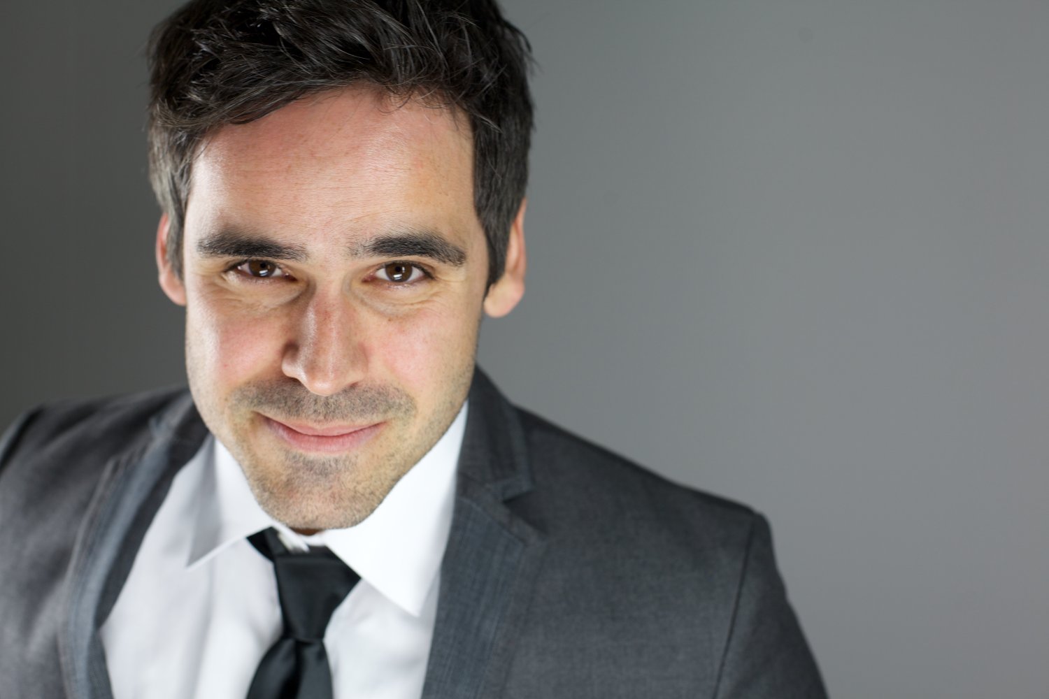 Nikolas Holmes