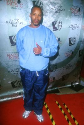 Warren G.