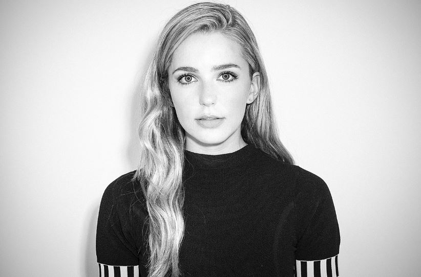 Jessica Rothe