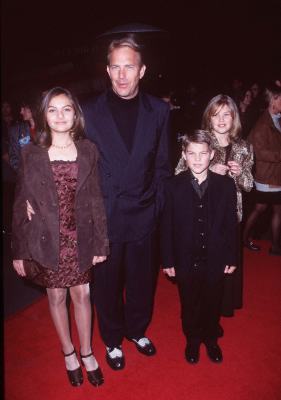 Lily Costner