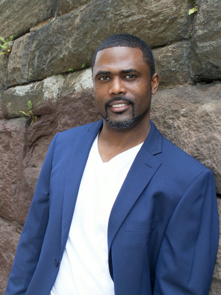 Akim Black