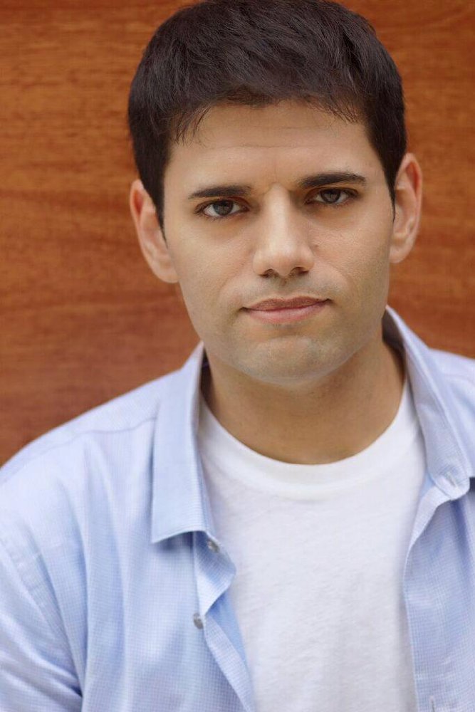 Luis Costa Jr.