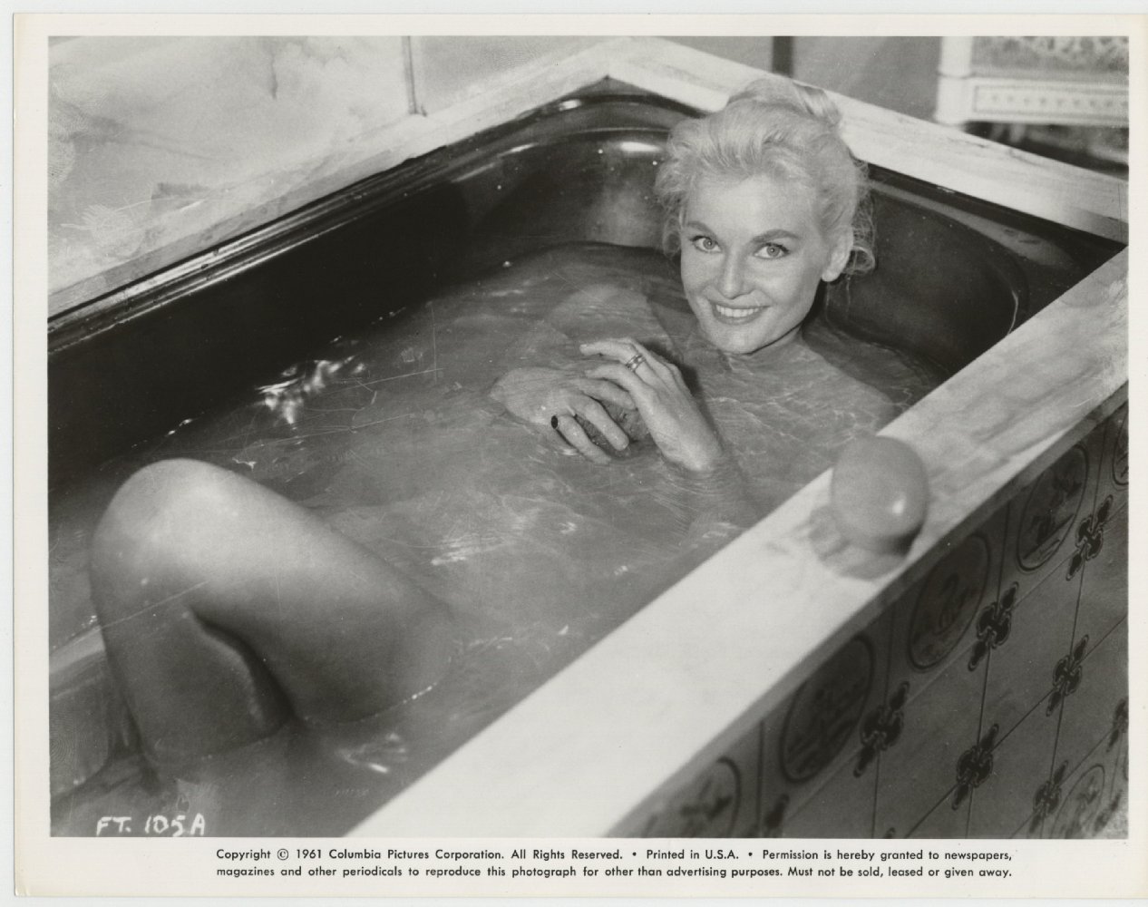 Diane Cilento