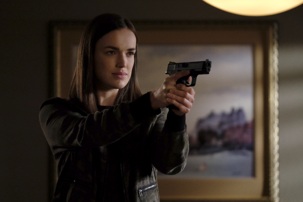 Elizabeth Henstridge