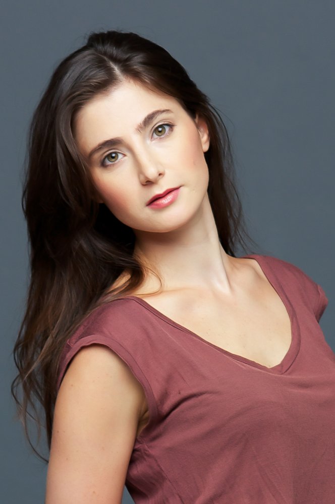 Lara Adine Lipschitz