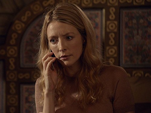 Jennifer Finnigan