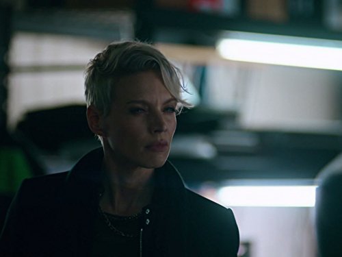 Detective Angie Flynn