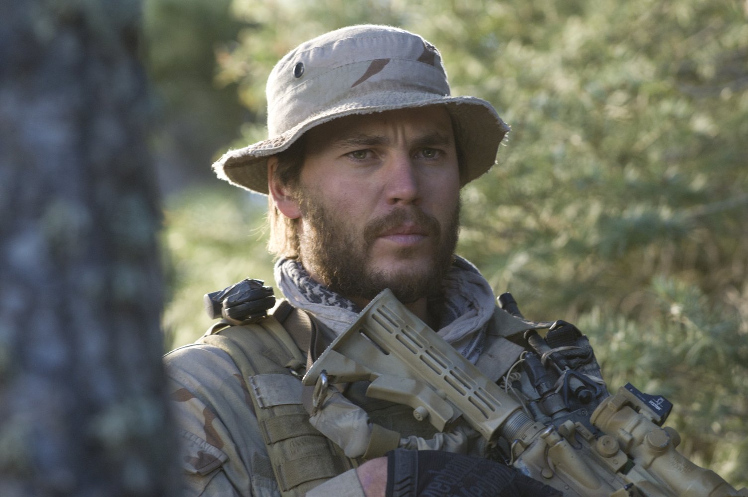 watch lone survivor full movie free