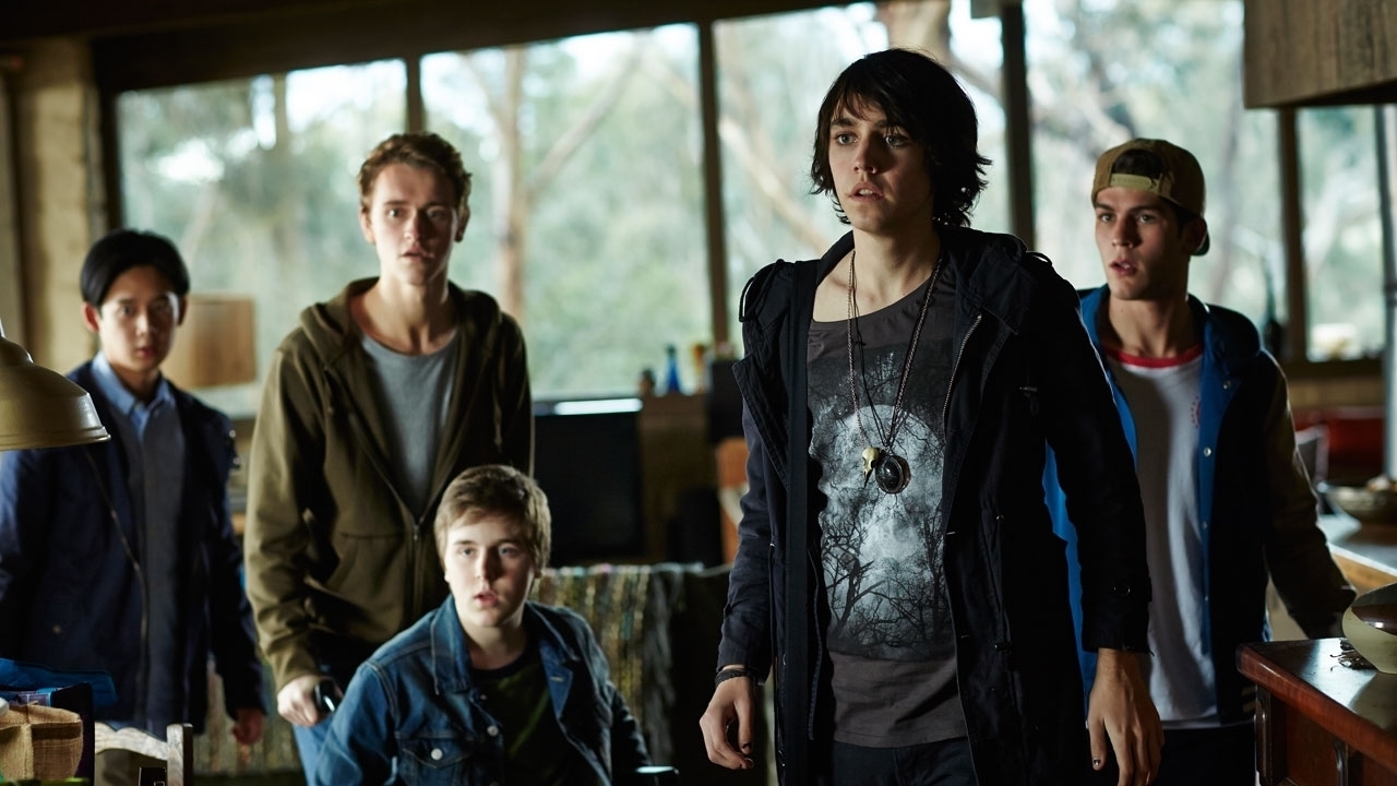 Nowhere Boys - Season 3 Watch Online for Free - SolarMovie